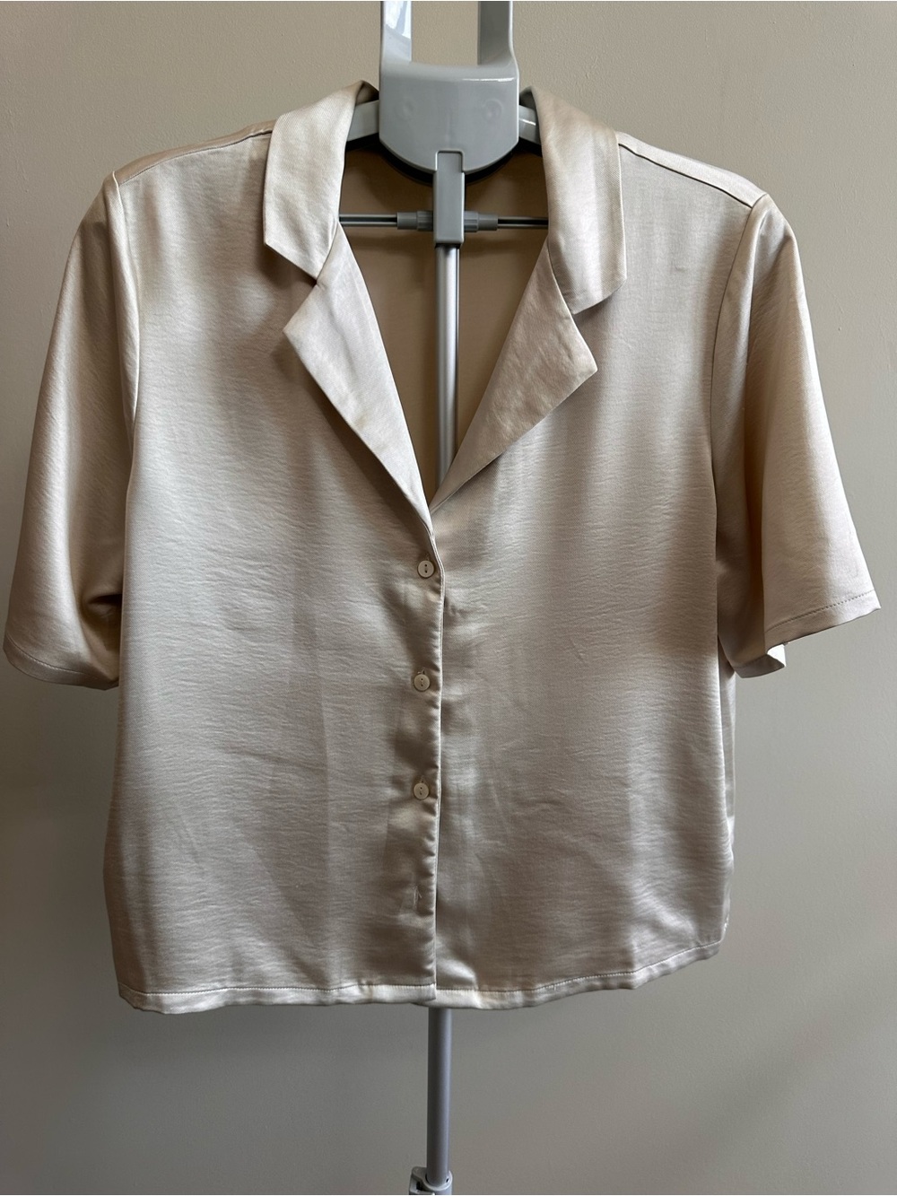 Joe Fresh Cream Short-Sleeve Button Front Camp Collar Top